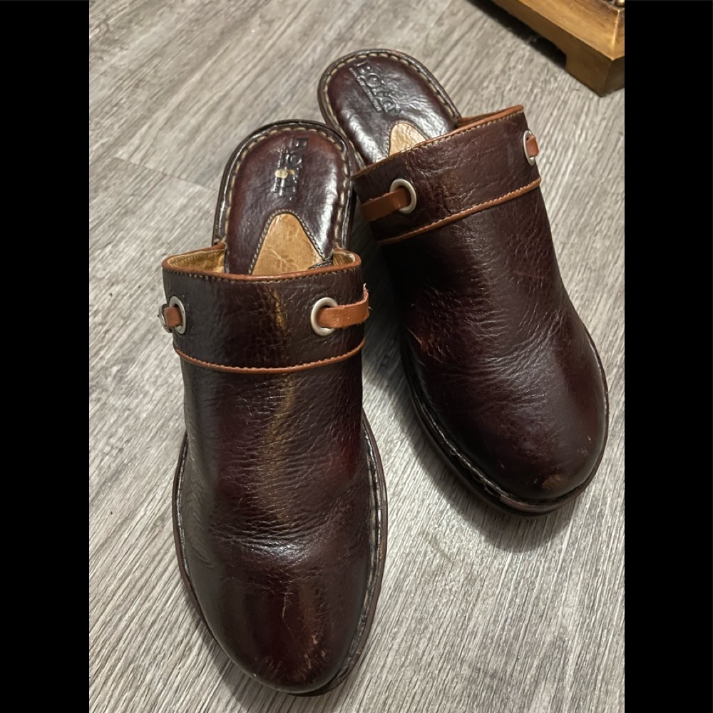 Born Heeled Clogs Brown Leather Size 8 1/2 Mules